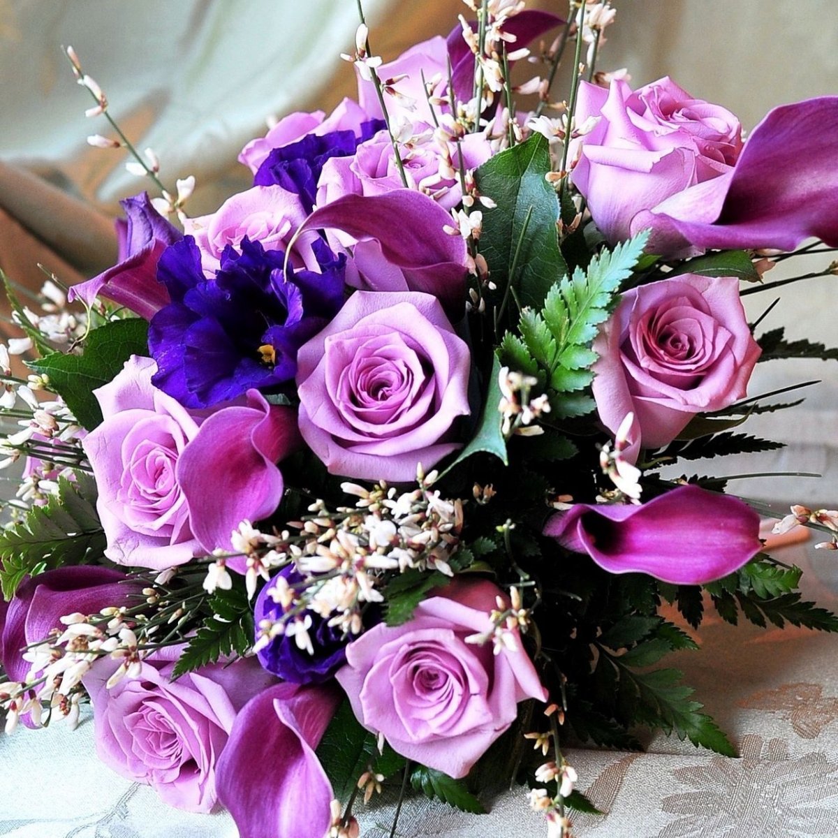 Красивый букет цветов