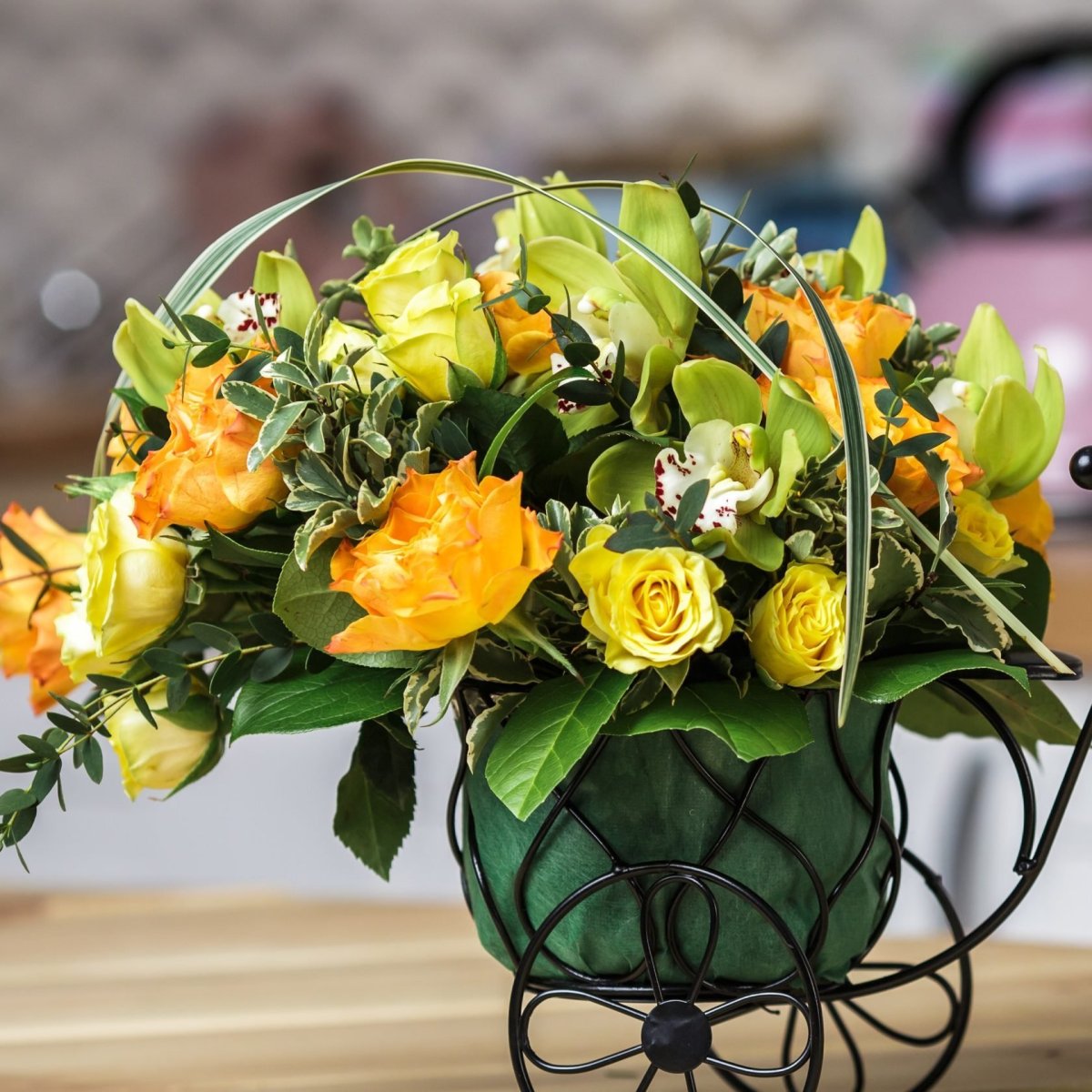 Дизайнерские букеты из живых цветов