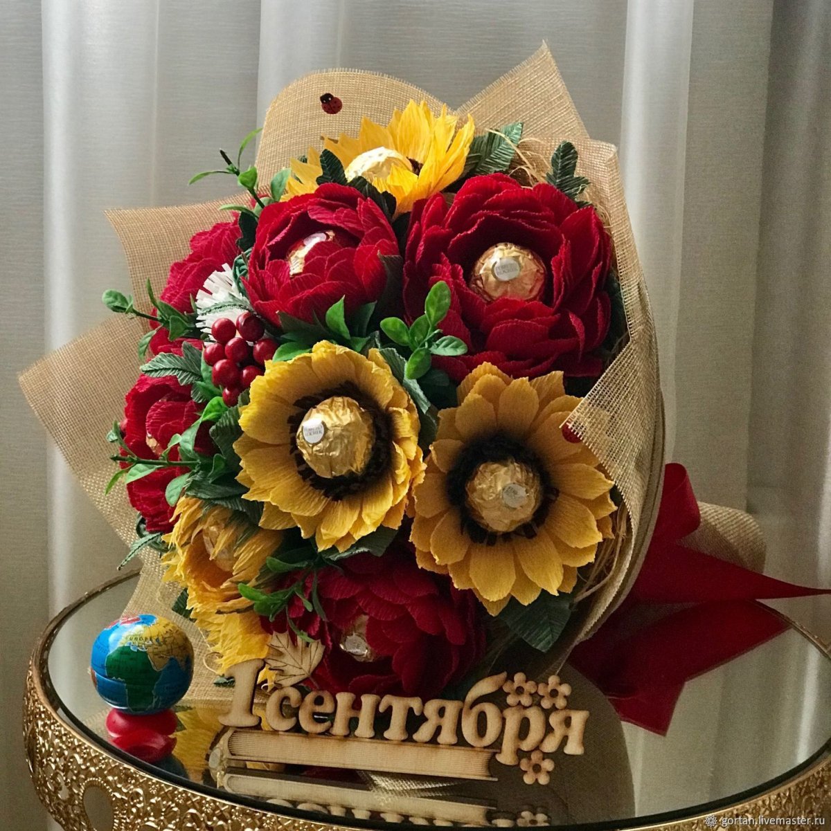 Букет из конфет на день учителя