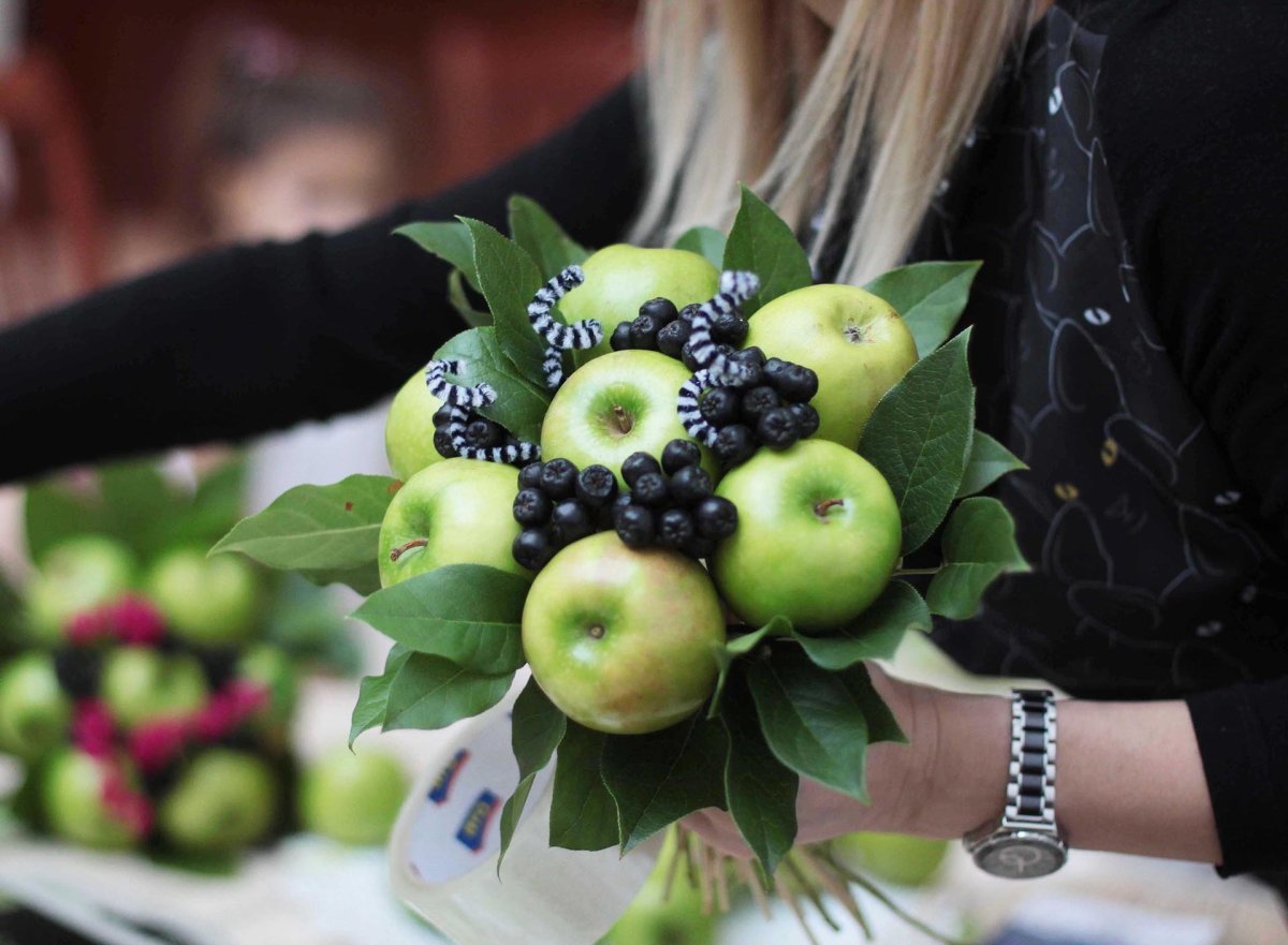 Букет из фруктов