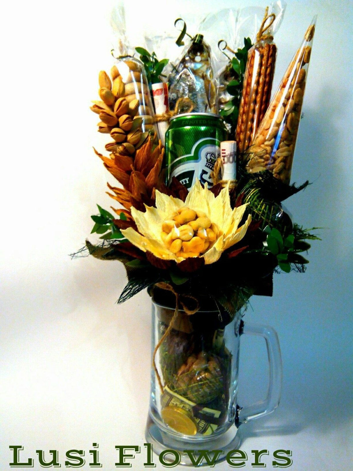 Конфетные букеты для мужчин