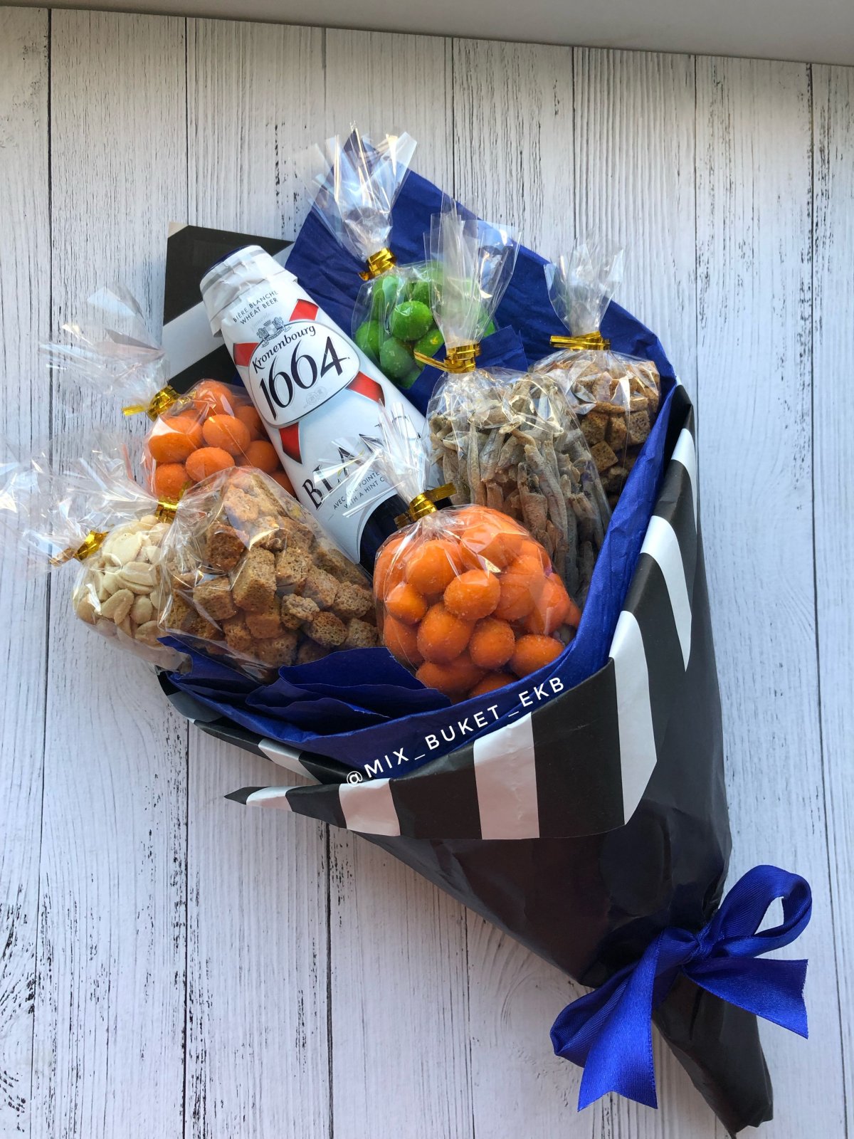 Подарки на 23 февраля мужчинам идеи