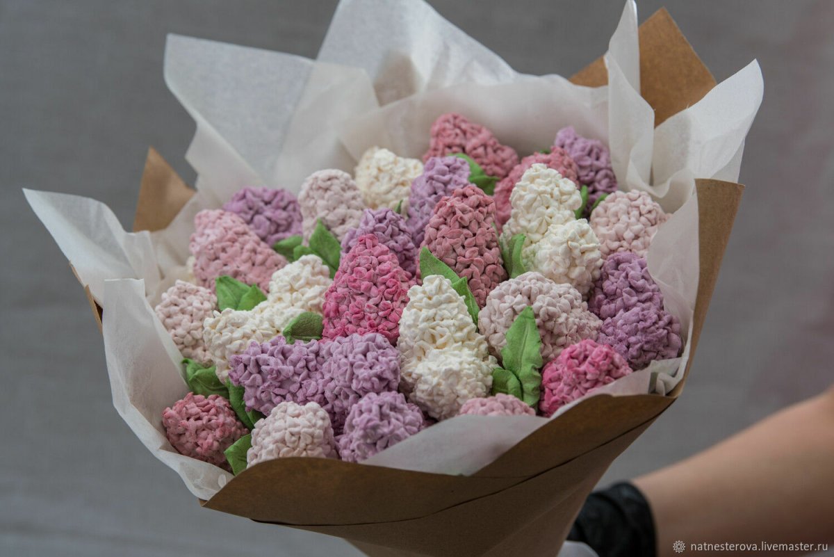 Зефирный букет сирень