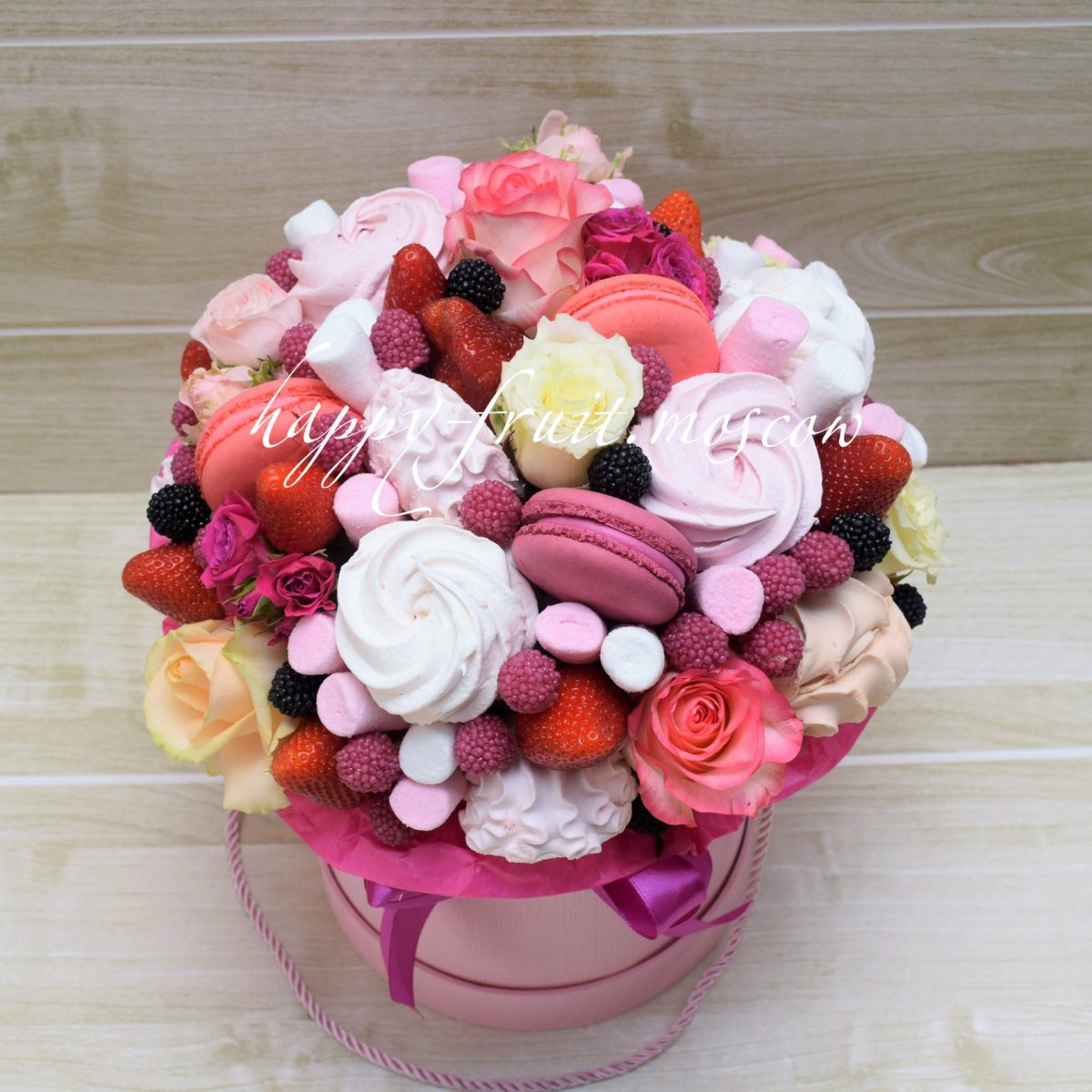 Сладкий букет в коробке