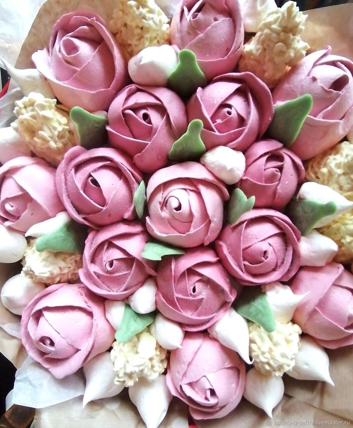 Розы из зефира