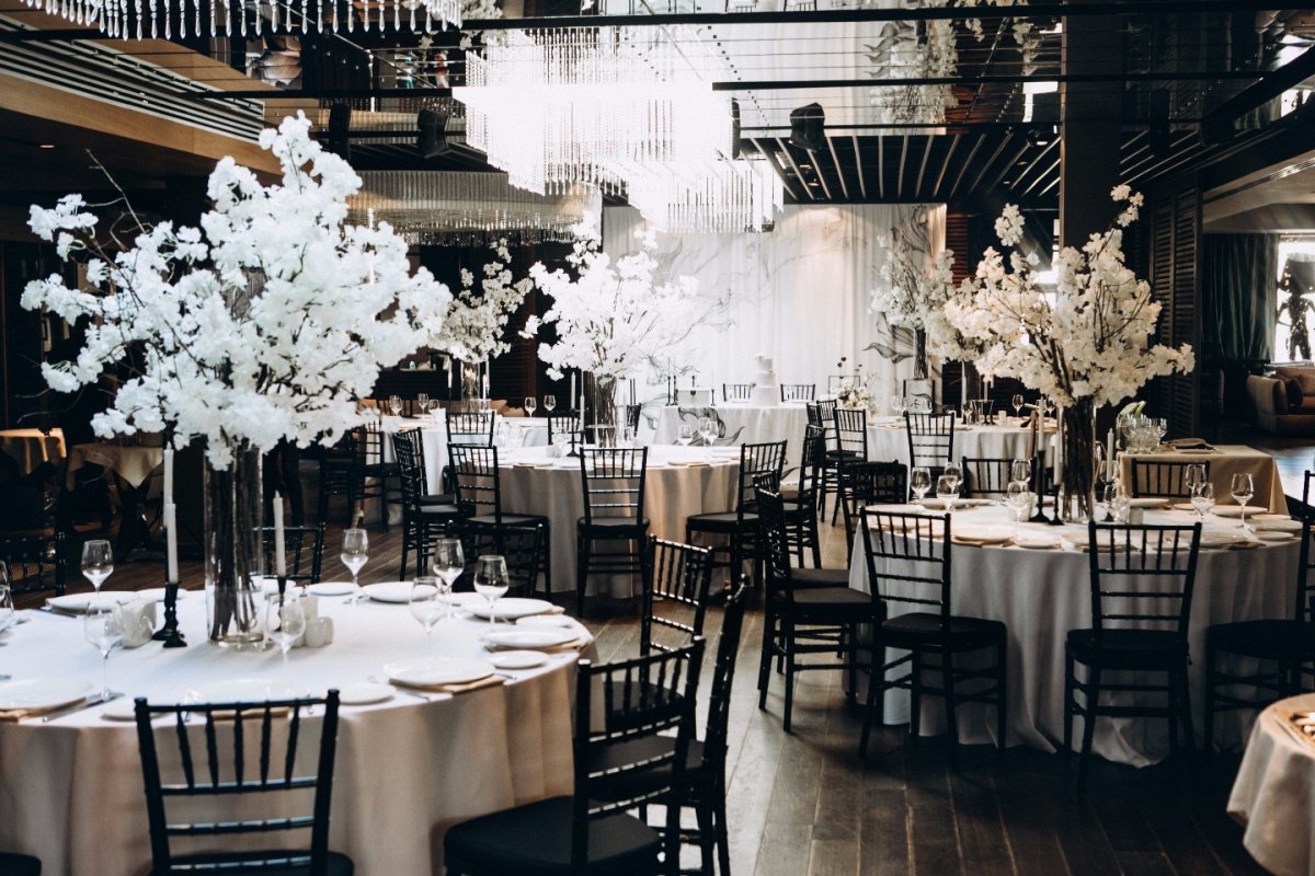 Свадьба в черно белых тонах