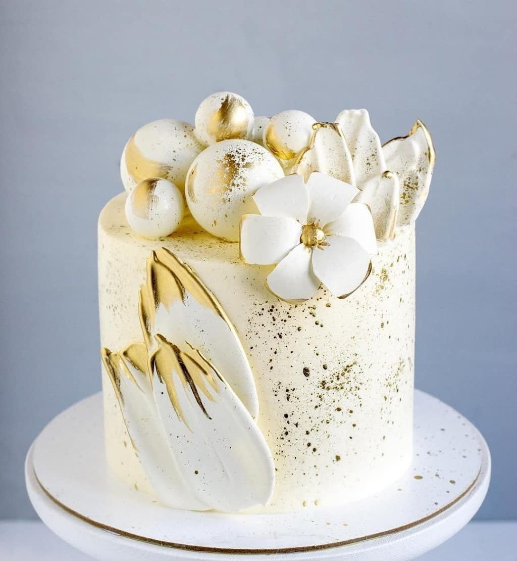 Торт с вазой