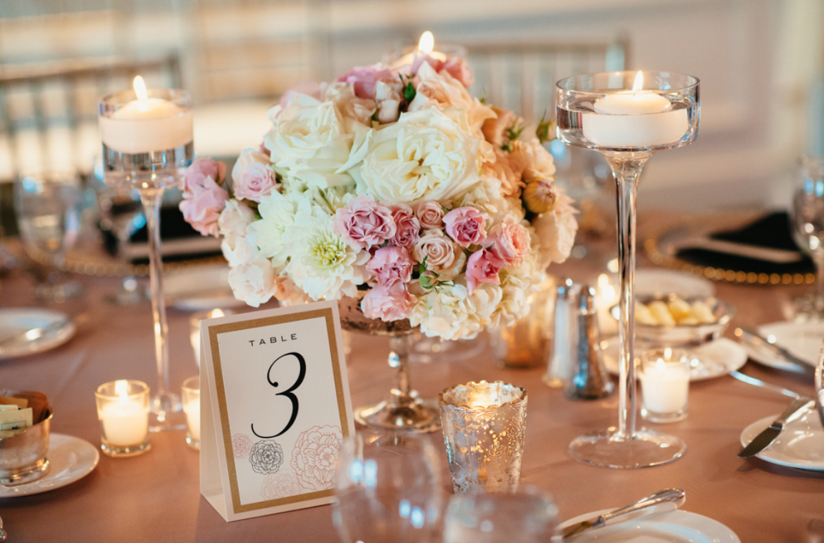 Декор на столы гостей на свадьбу