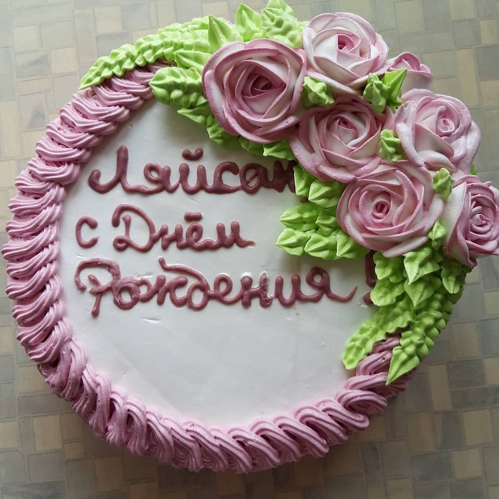 Украшение торта белково заварным кремом