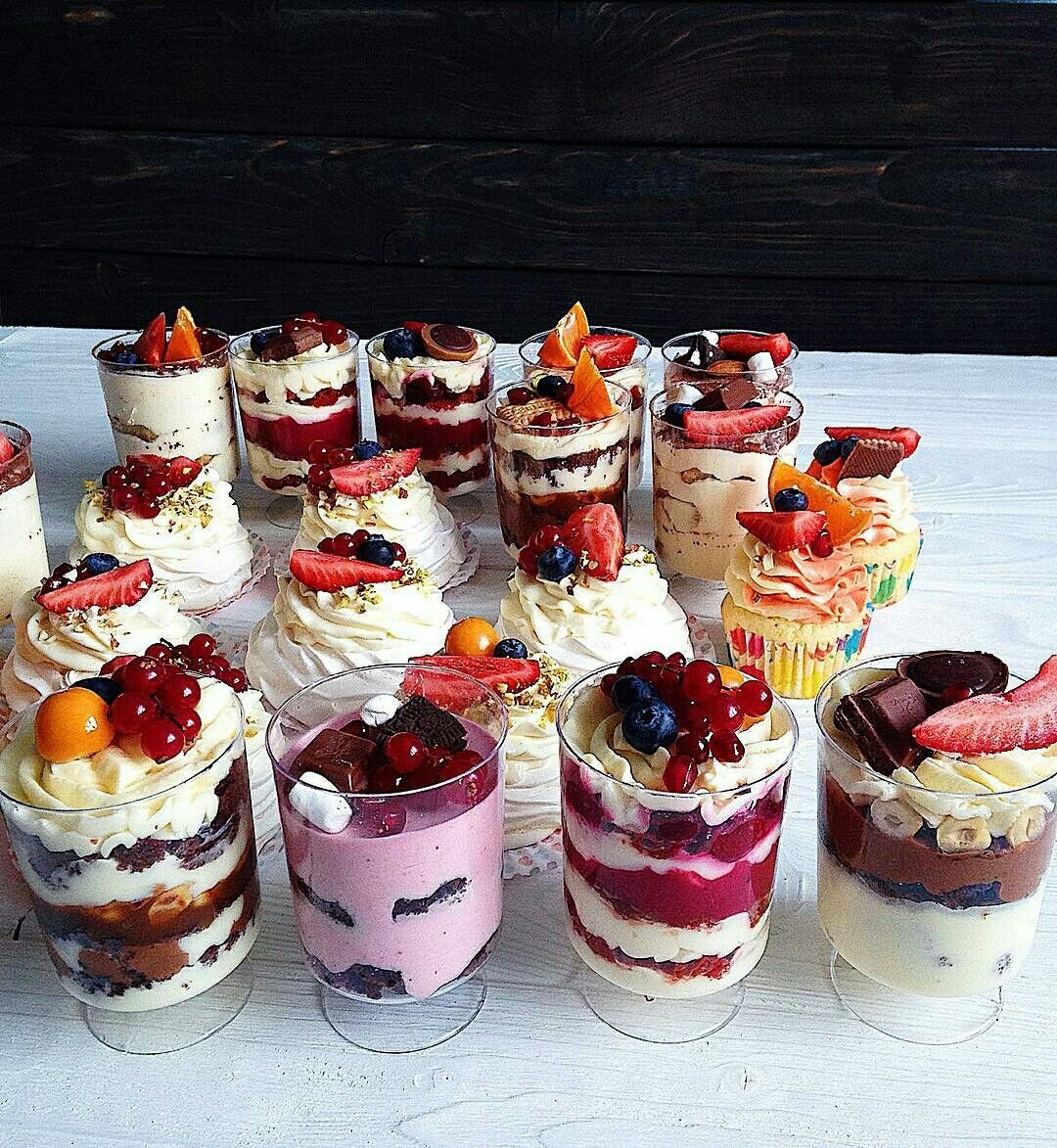 Пирожное в стаканчике