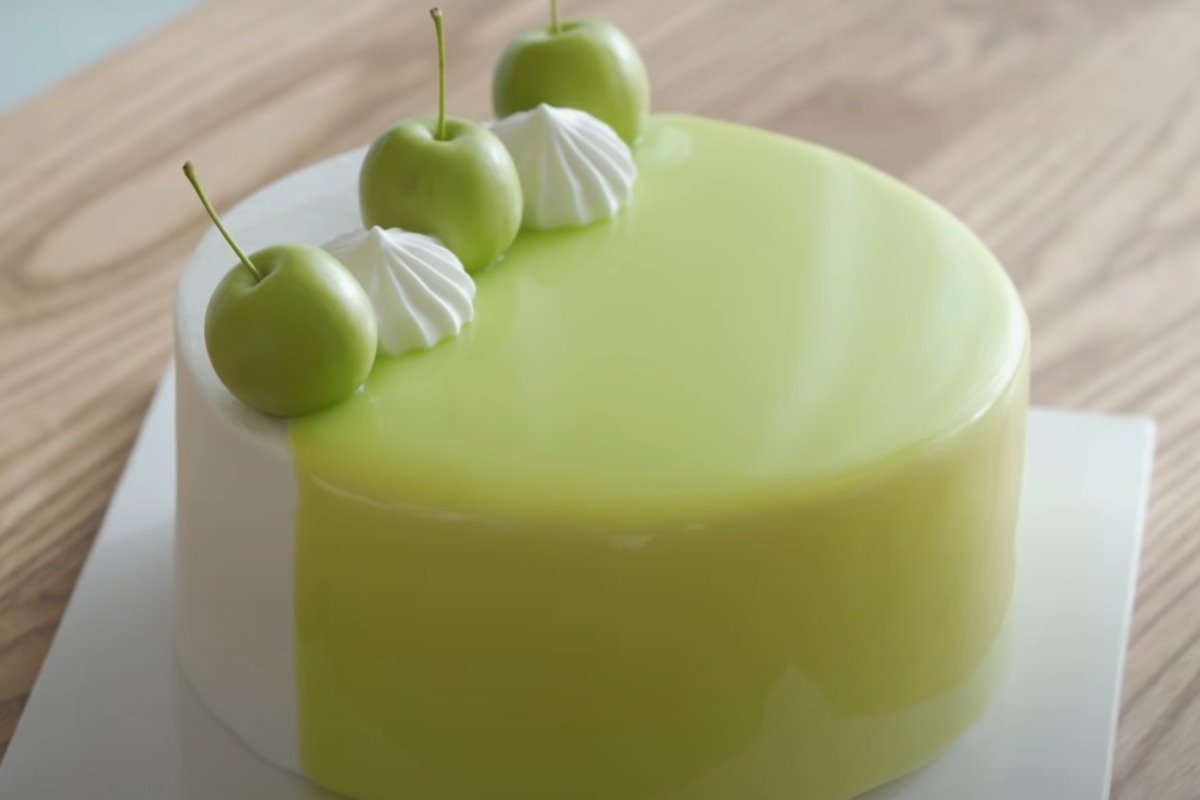 Торт яблоко