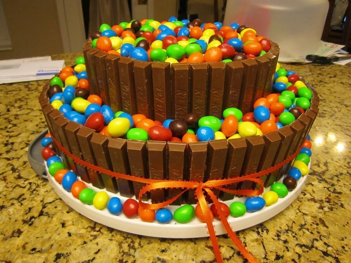 Торт ммдемс