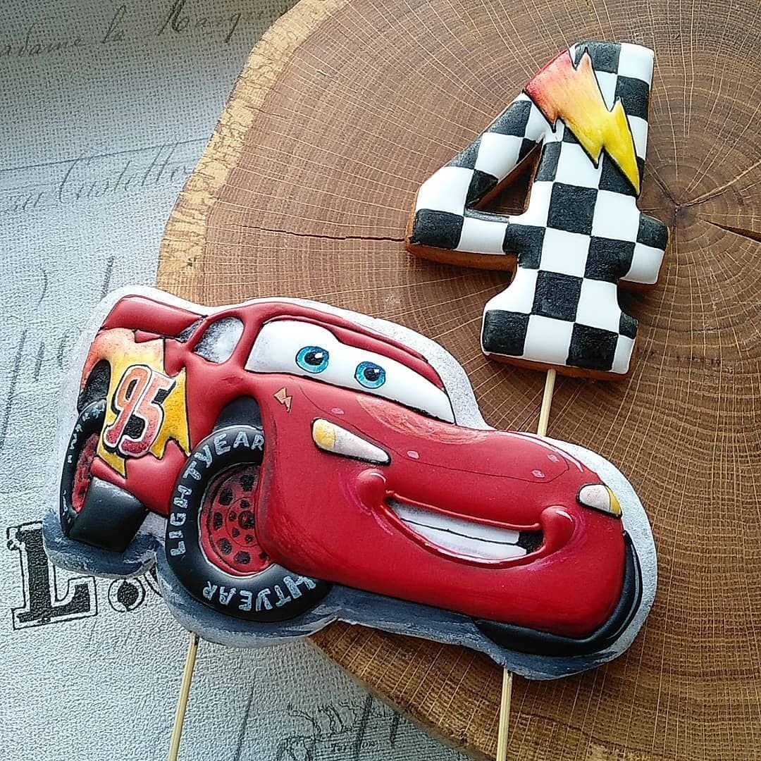 Машинки Маквин пряники