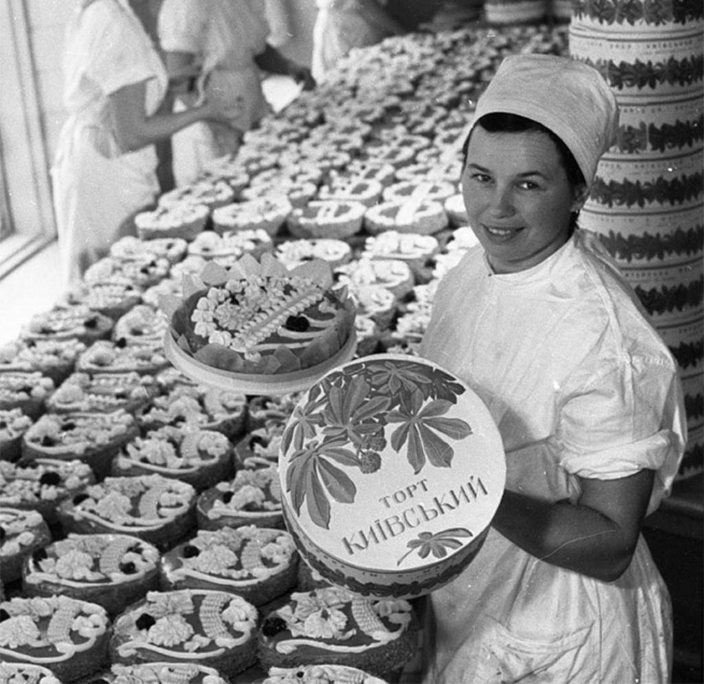 Торт СССР Уралочка