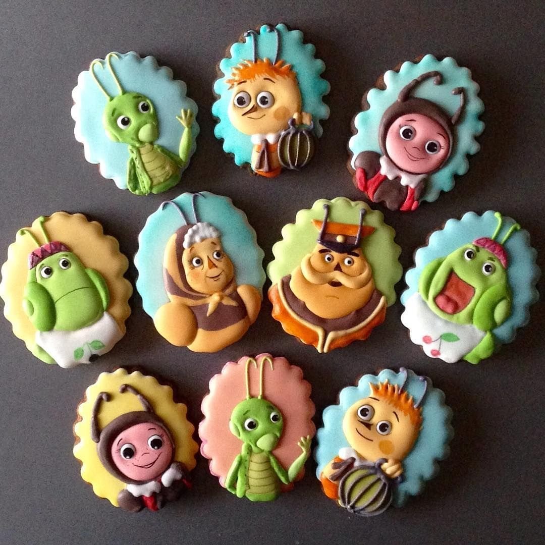 Торт в виде Лунтика