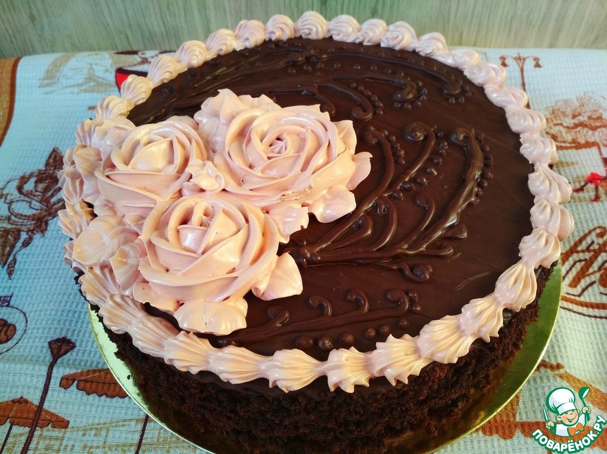 Торт Прага с розами