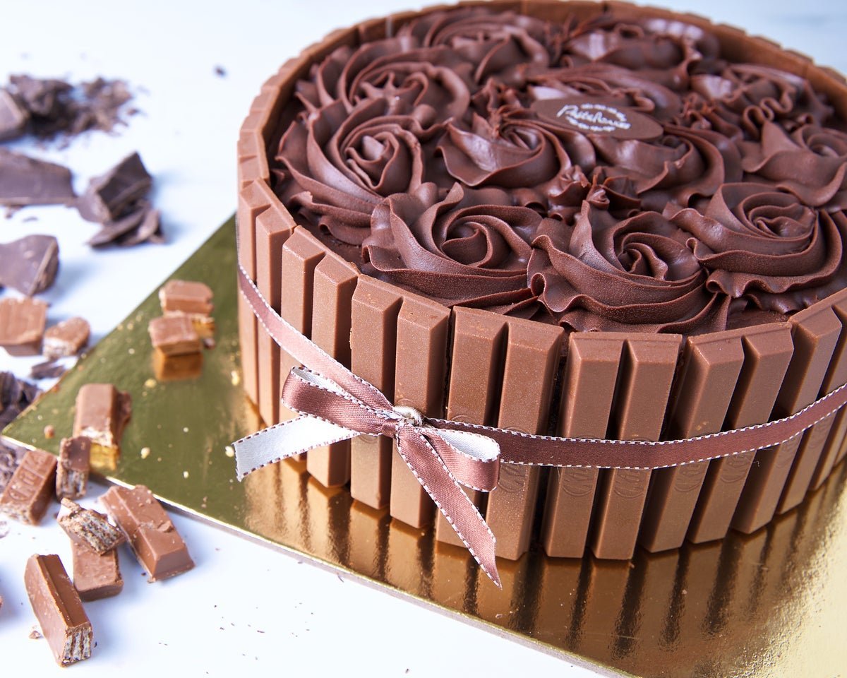 Красивый шоколадный торт