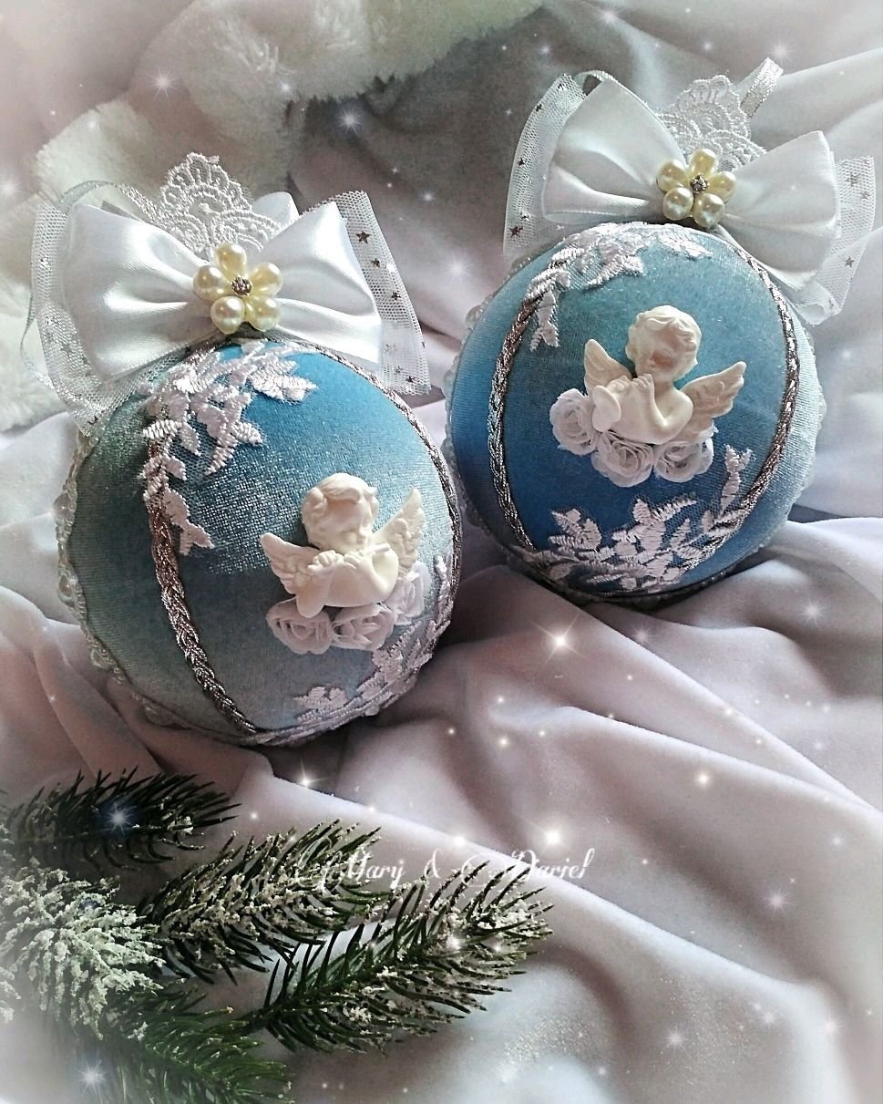 Новогодние шары ручной работы