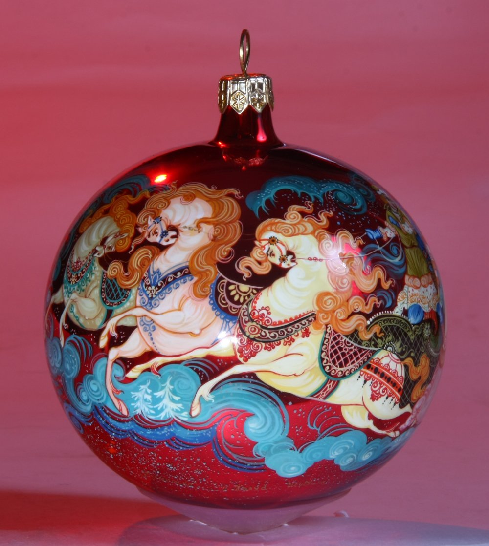 Стеклянные елочные игрушки