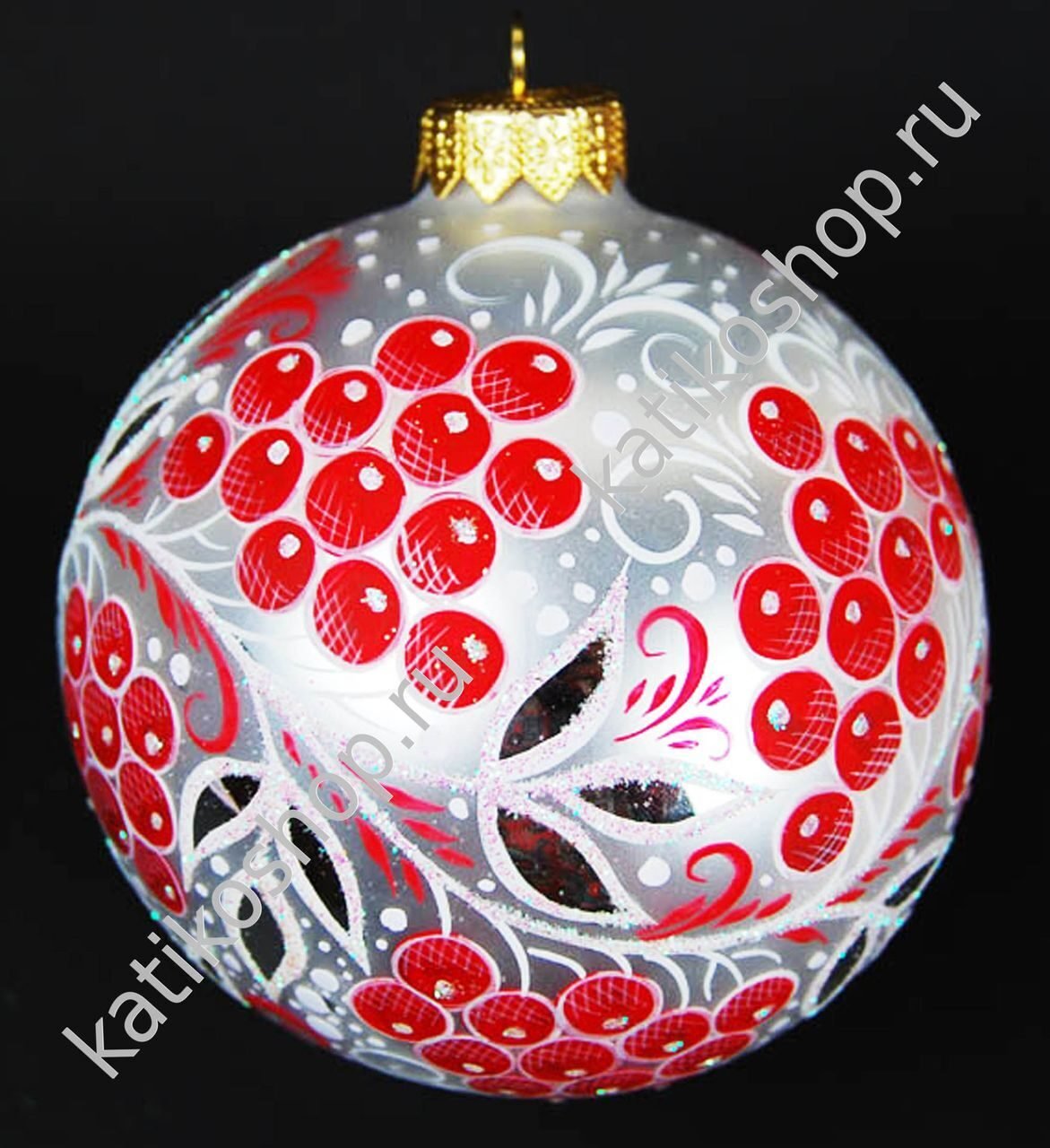 Елочные шары с художественной росписью