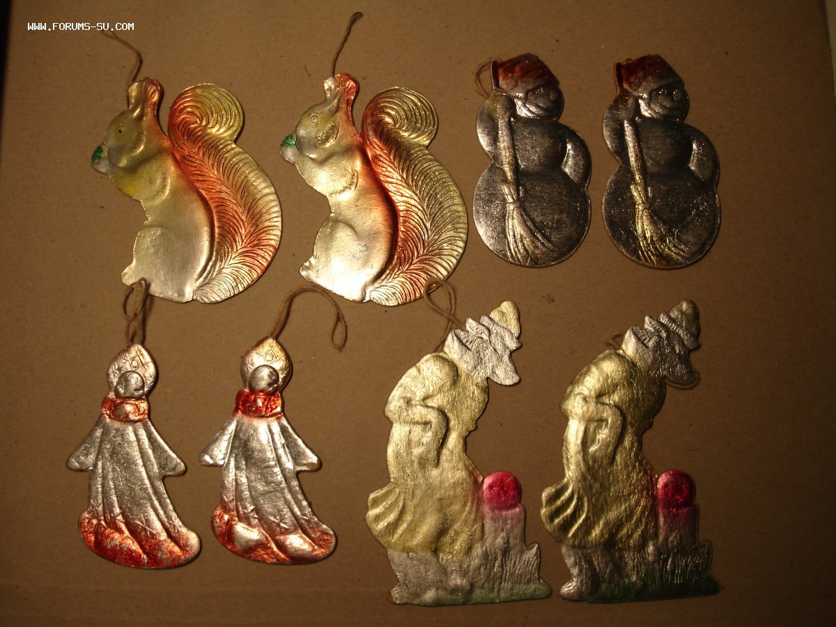 Старинные картонные елочные игрушки