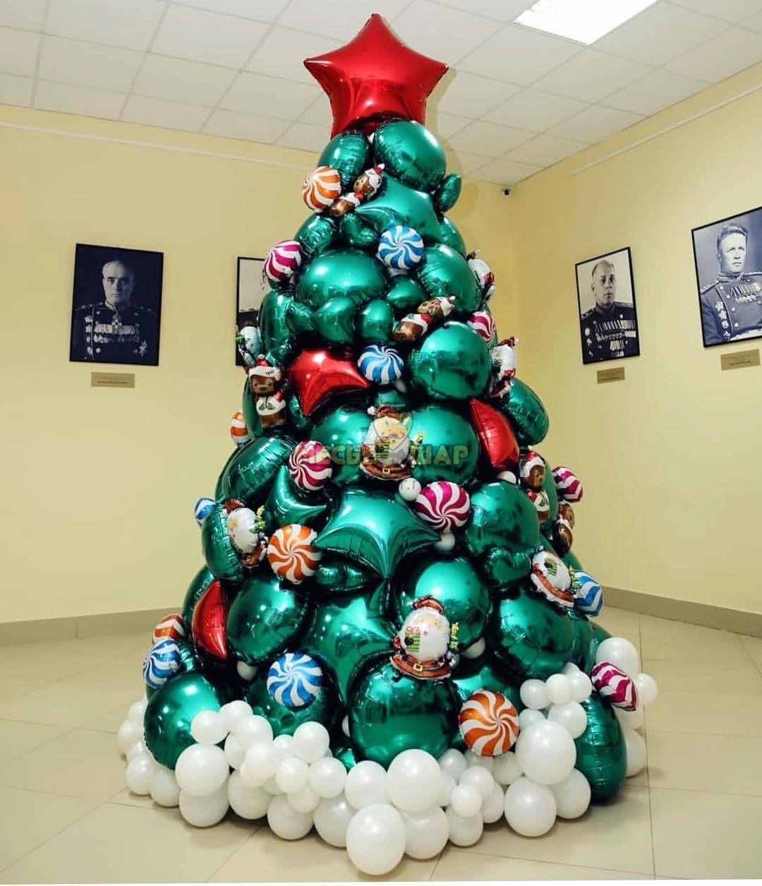 Елка из воздушных шаров