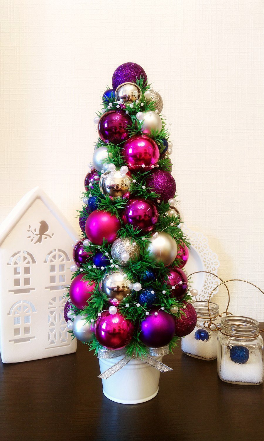 Елка из шариков