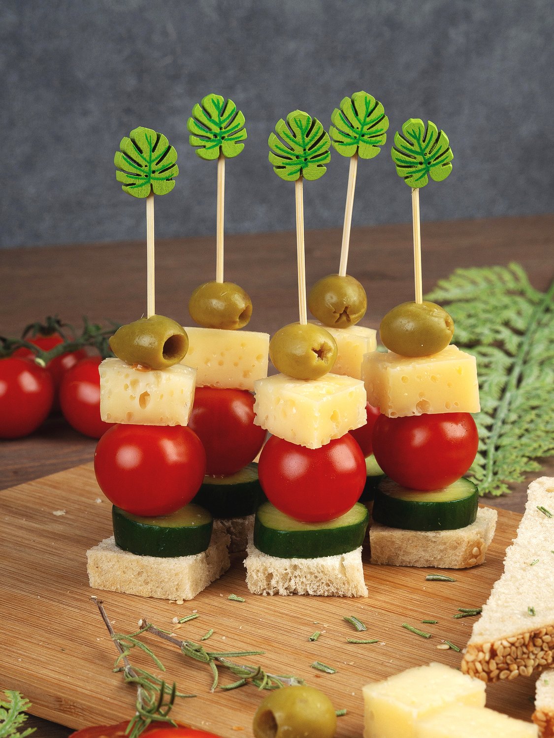 Канапе ветчина сыр черри