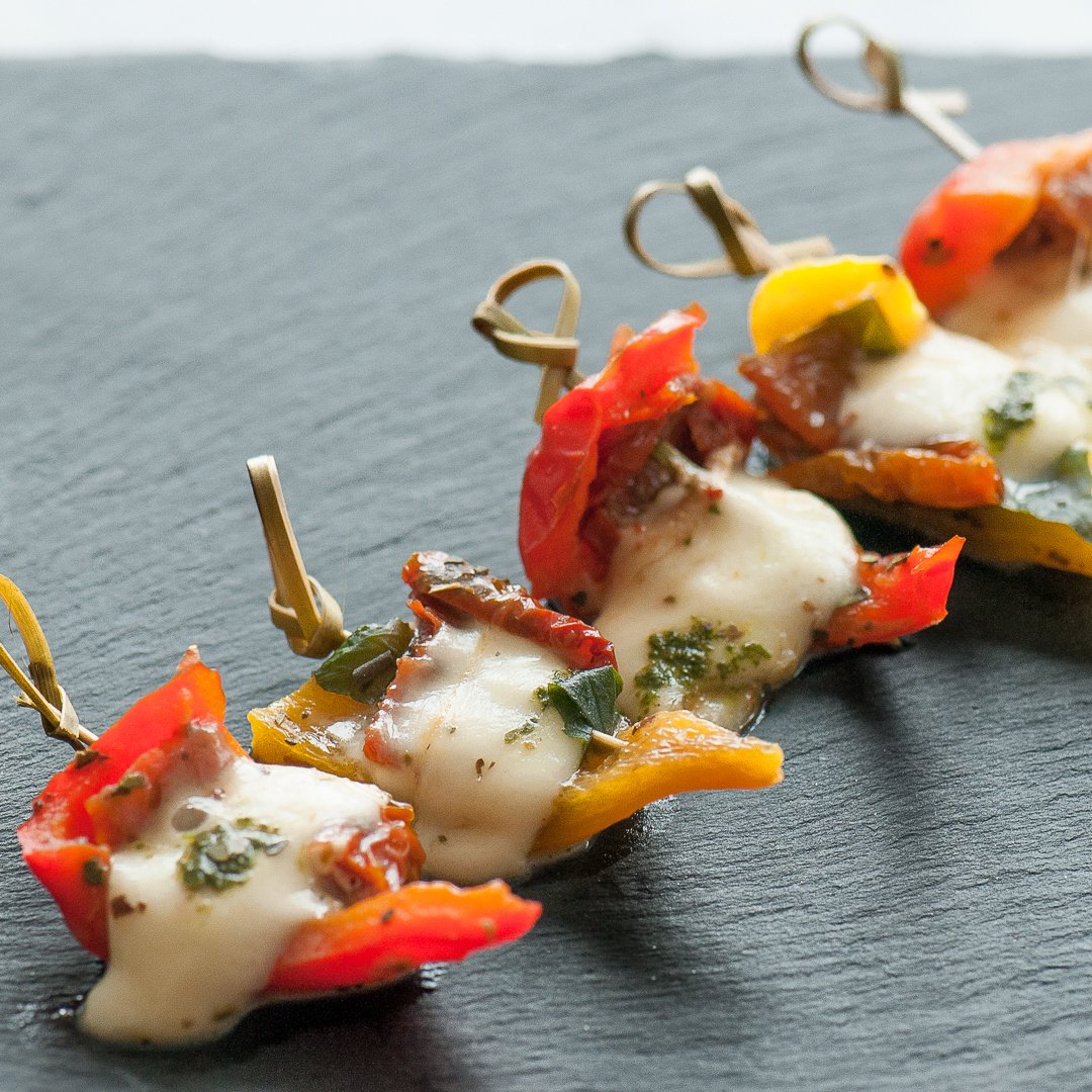 Канапе фетакса черри оливки