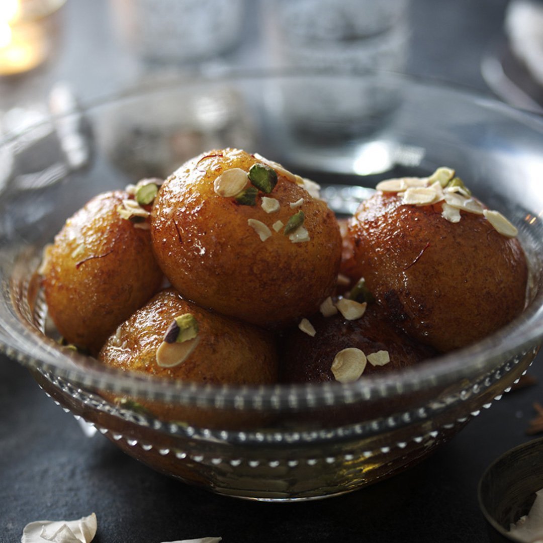 Сони ченел Гулаб джамун