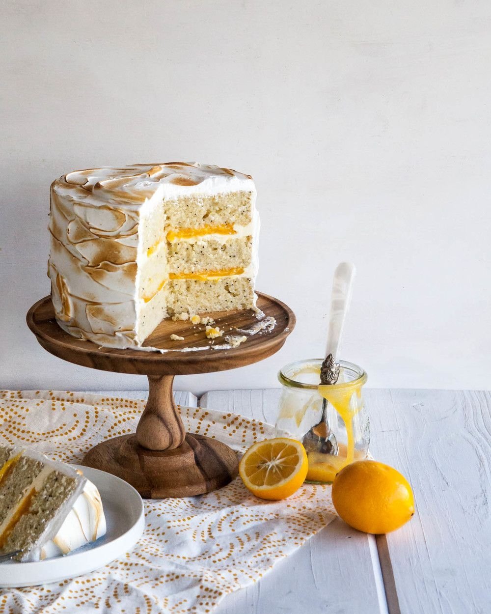 Декор лимонного торта