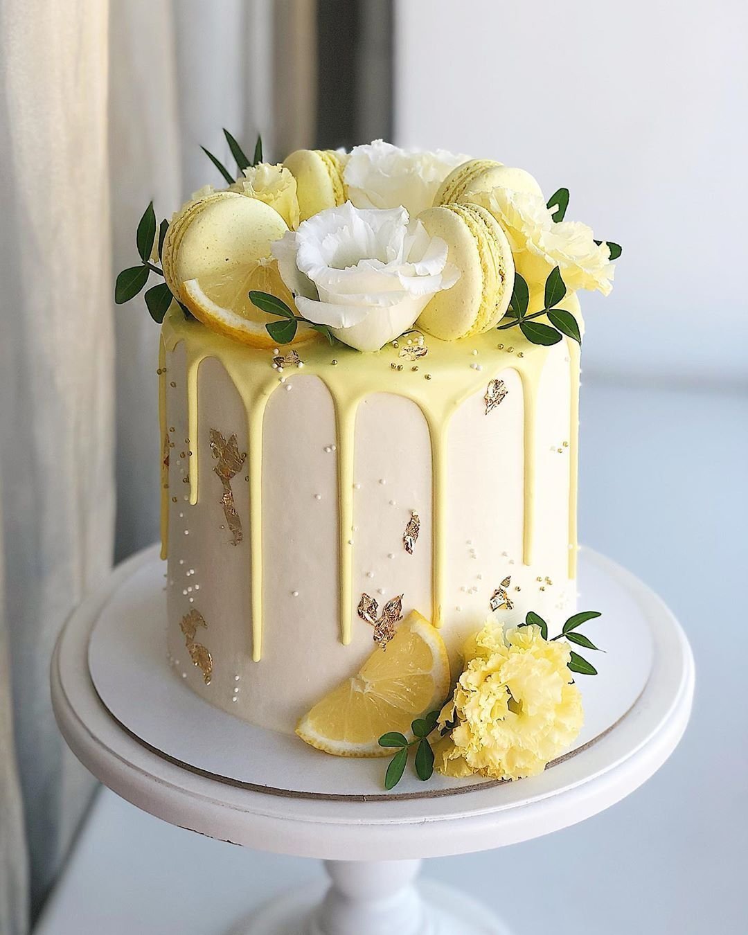 Декор лимонного торта