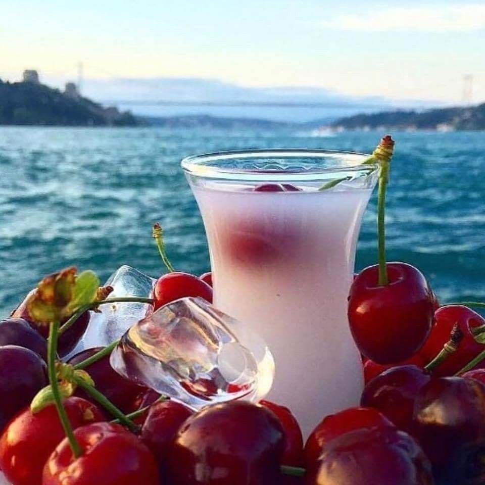 Кофе с бубликами