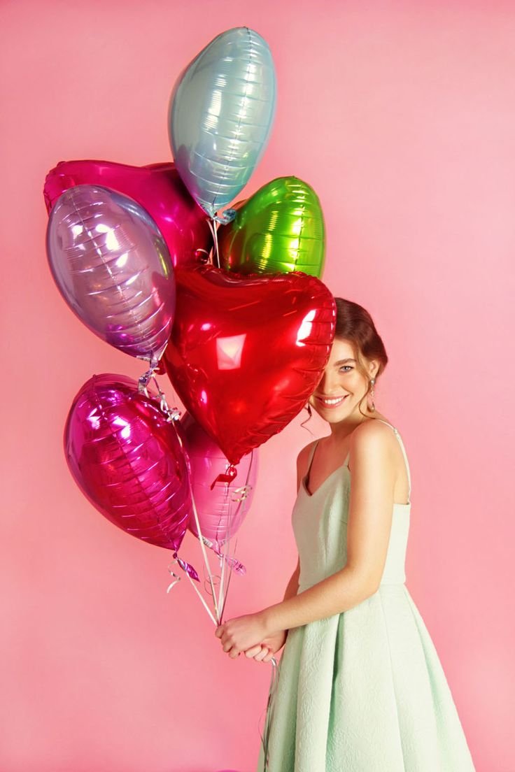 Девушка и воздушные шары