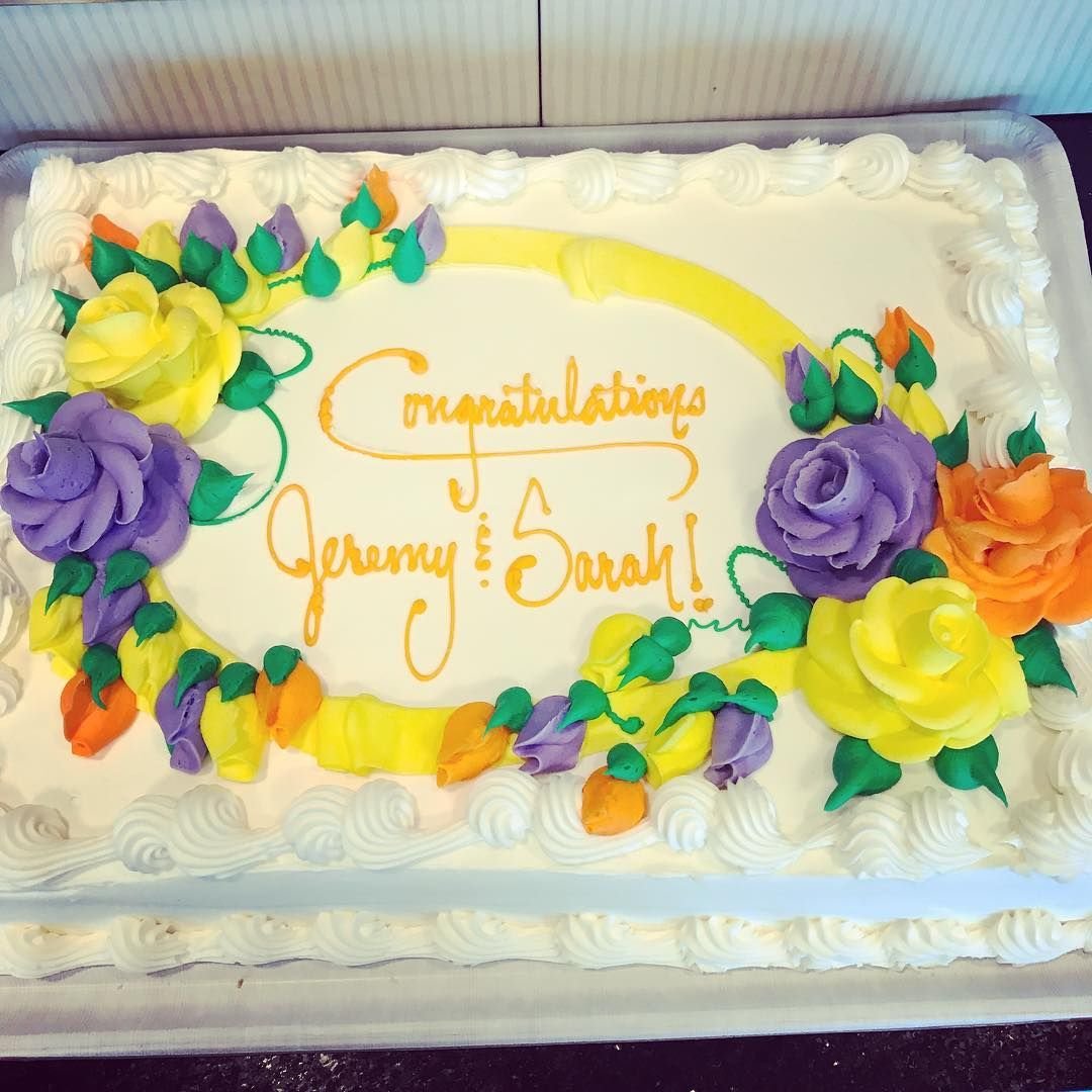 Прямоугольный торт желтый