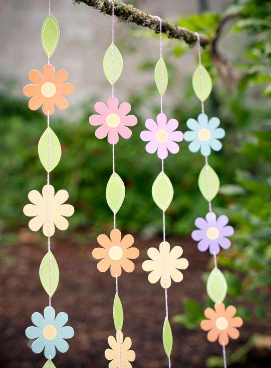 Цветочная гирлянда из бумаги