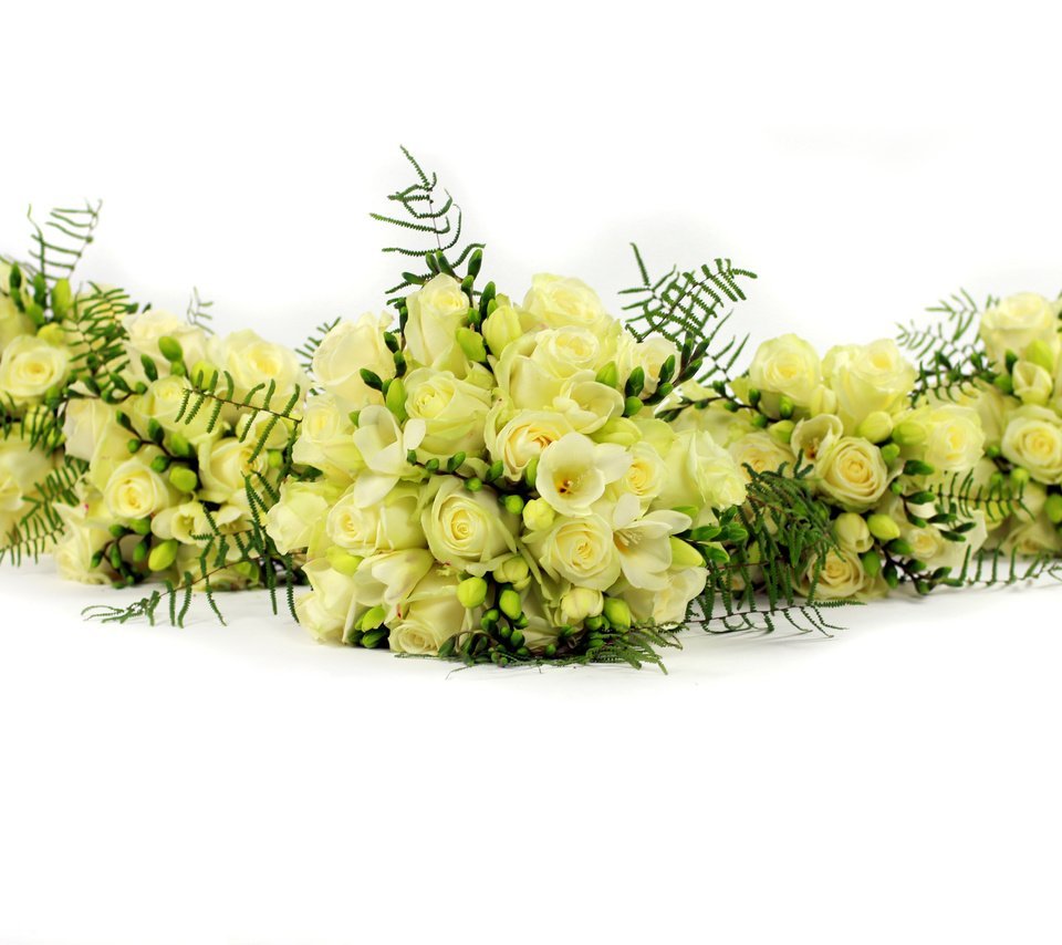 Гирлянда из книжных страниц