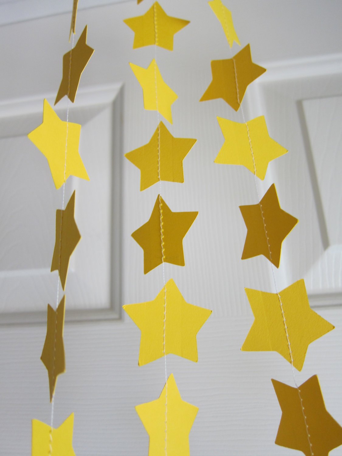 Гирлянда из бумаги