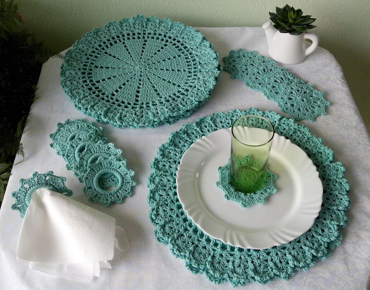 Салфетки для сервировки крючком