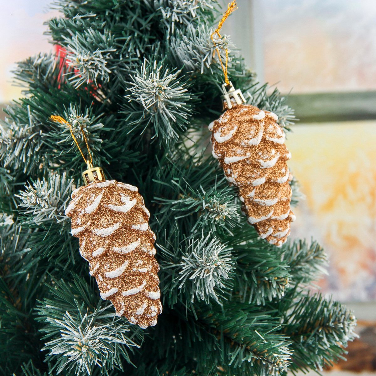 Новогодние игрушки шишки