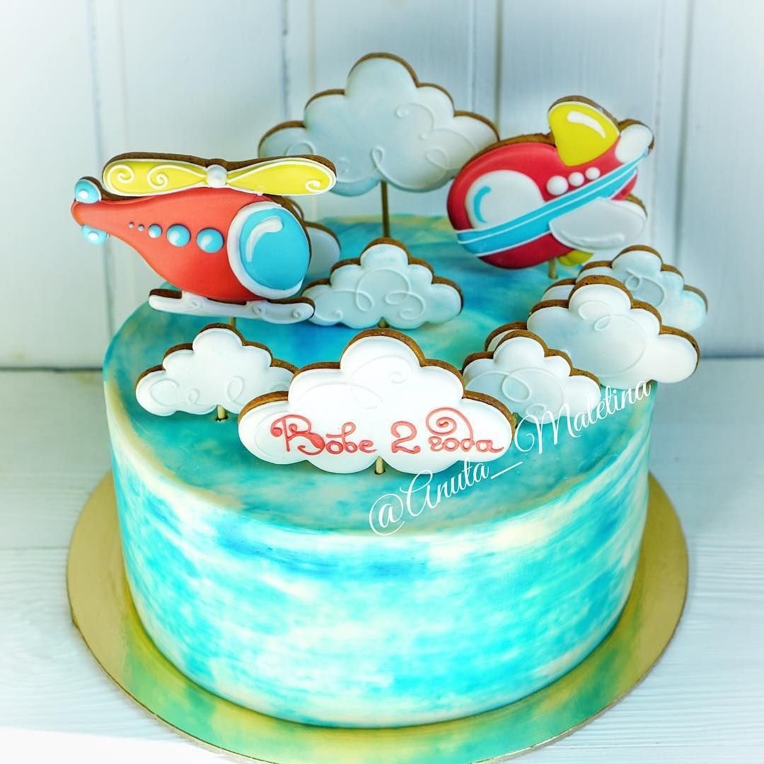 Торт с облаками