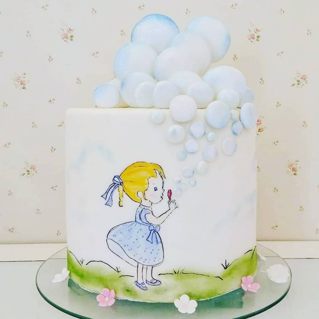 Торт с мыльными пузырями