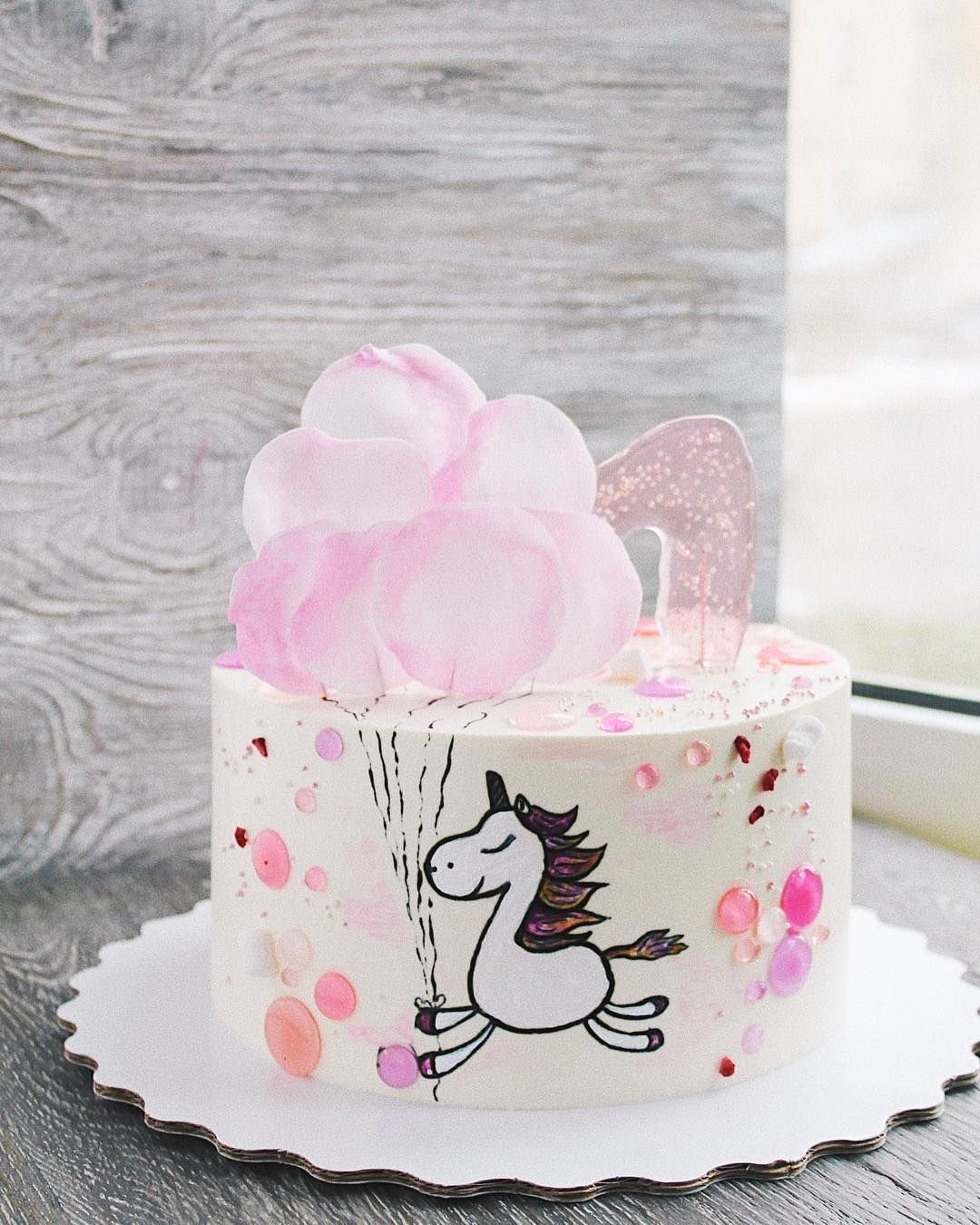 Нежный тортик для девочки