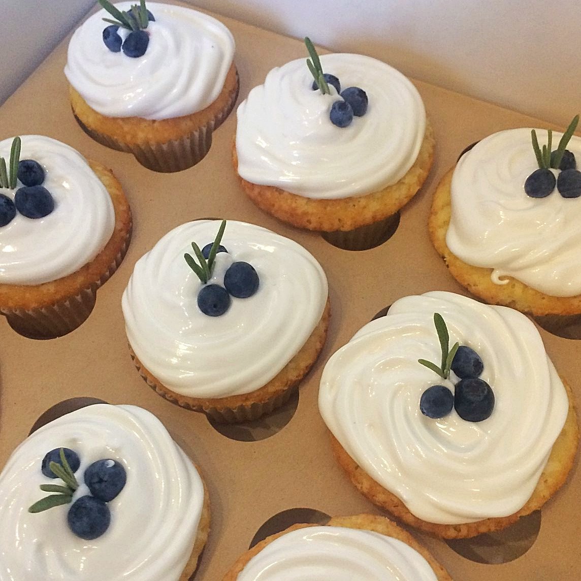 Декор капкейков без ягод