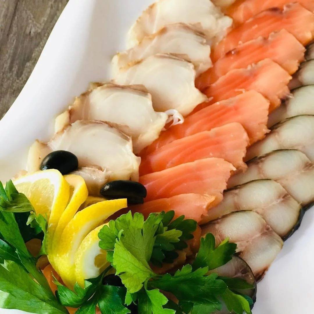 Морская нарезка на праздничный стол