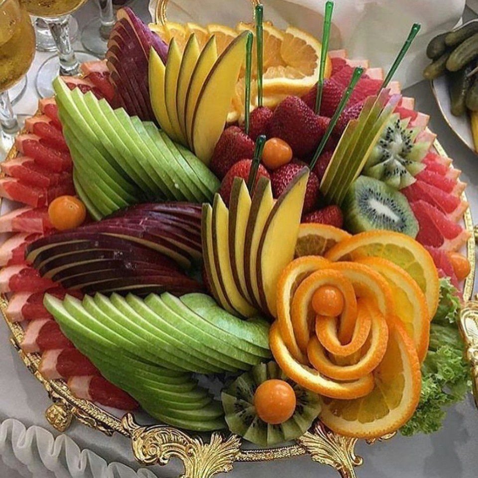 Украшение салатов на свадебный стол