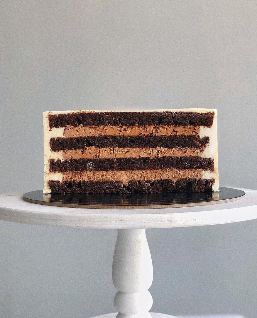 Торт Спартак шоколадный медовик