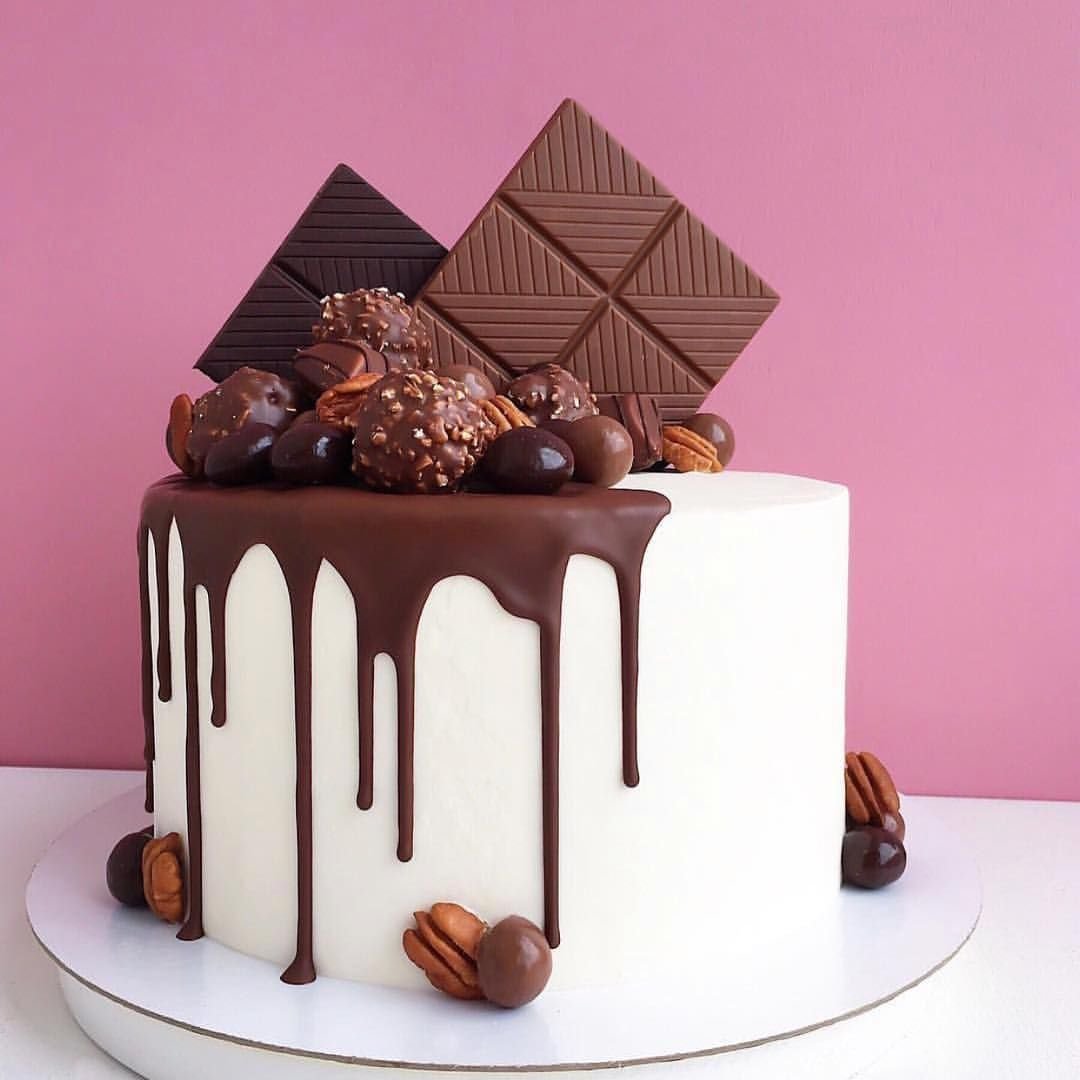 Торт декор сбоку