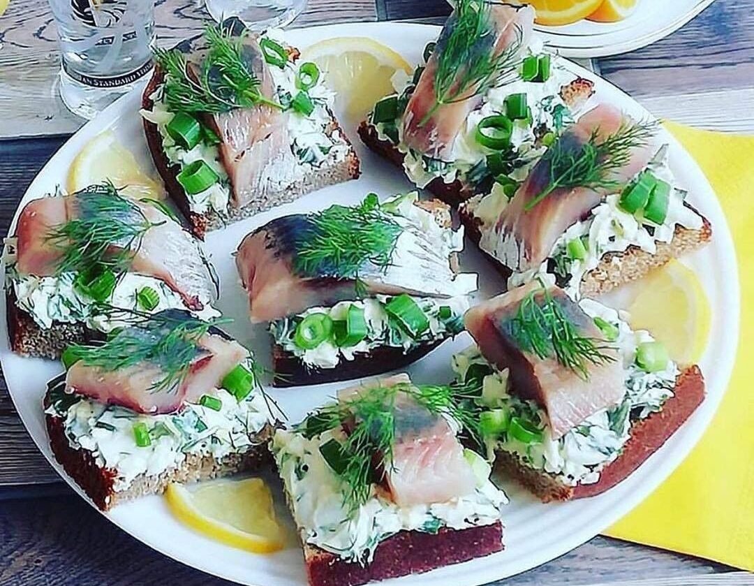 Подача селедки на праздничный стол