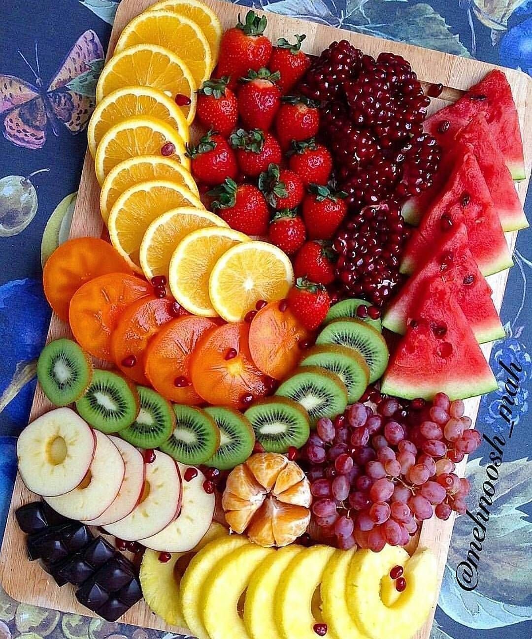 Красиво нарезать фрукты